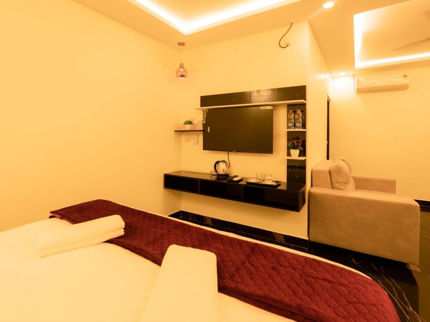 Beestay Hotels Elite Park Tirupati Bagian luar foto