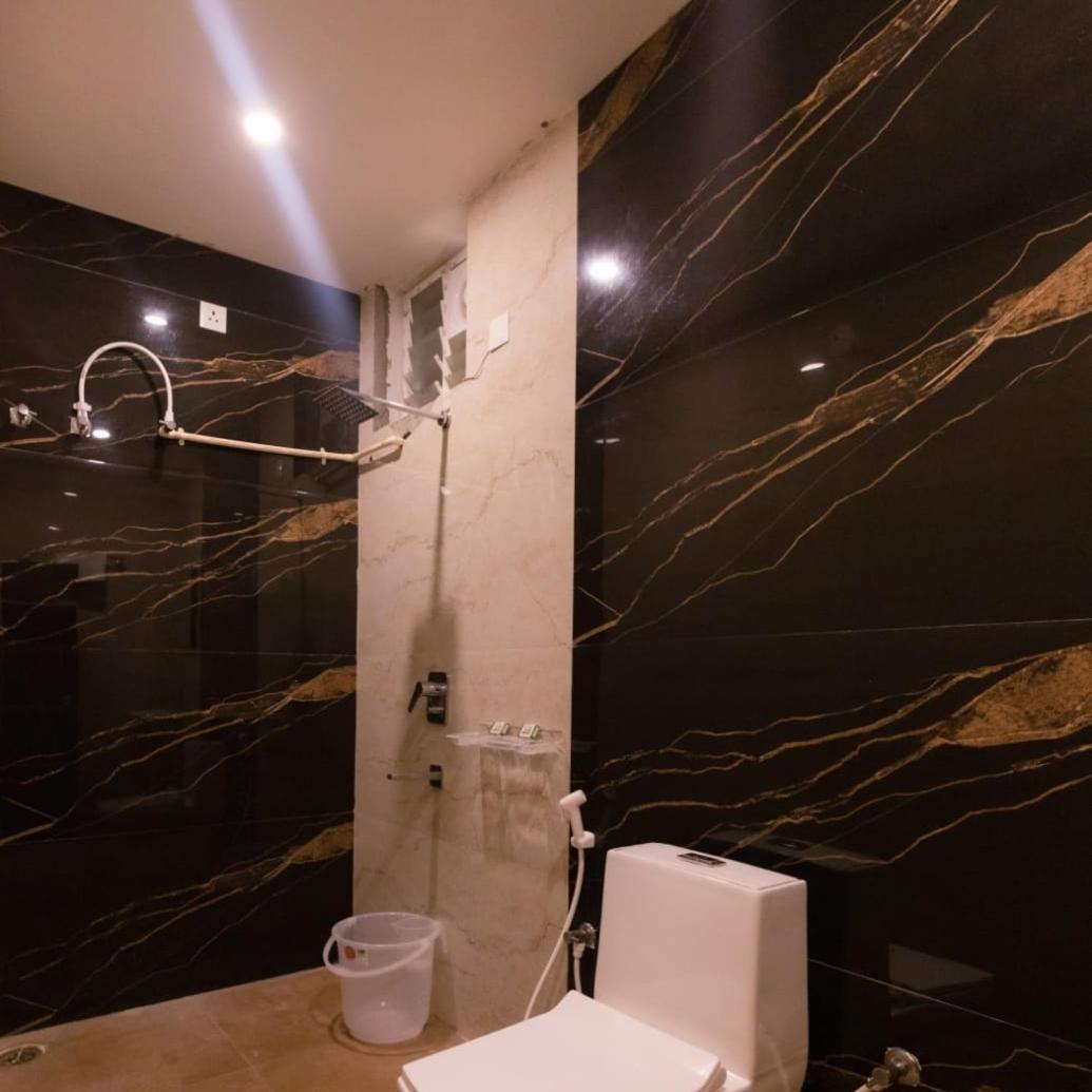 Beestay Hotels Elite Park Tirupati Bagian luar foto