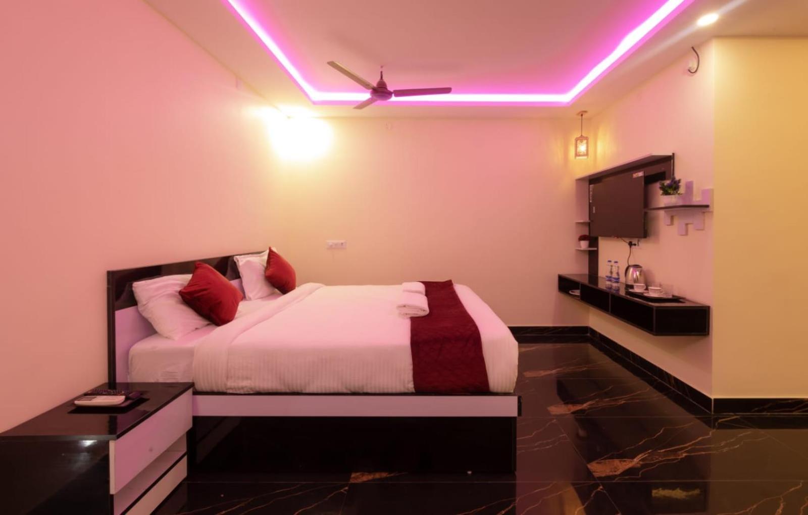 Beestay Hotels Elite Park Tirupati Bagian luar foto
